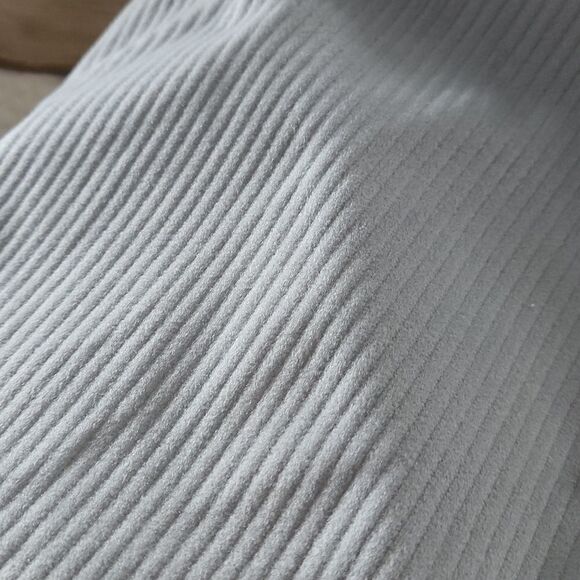 Set of 2 Pale Blue Chenille Ribbed Pillowcase Covers - Picture 4 of 4